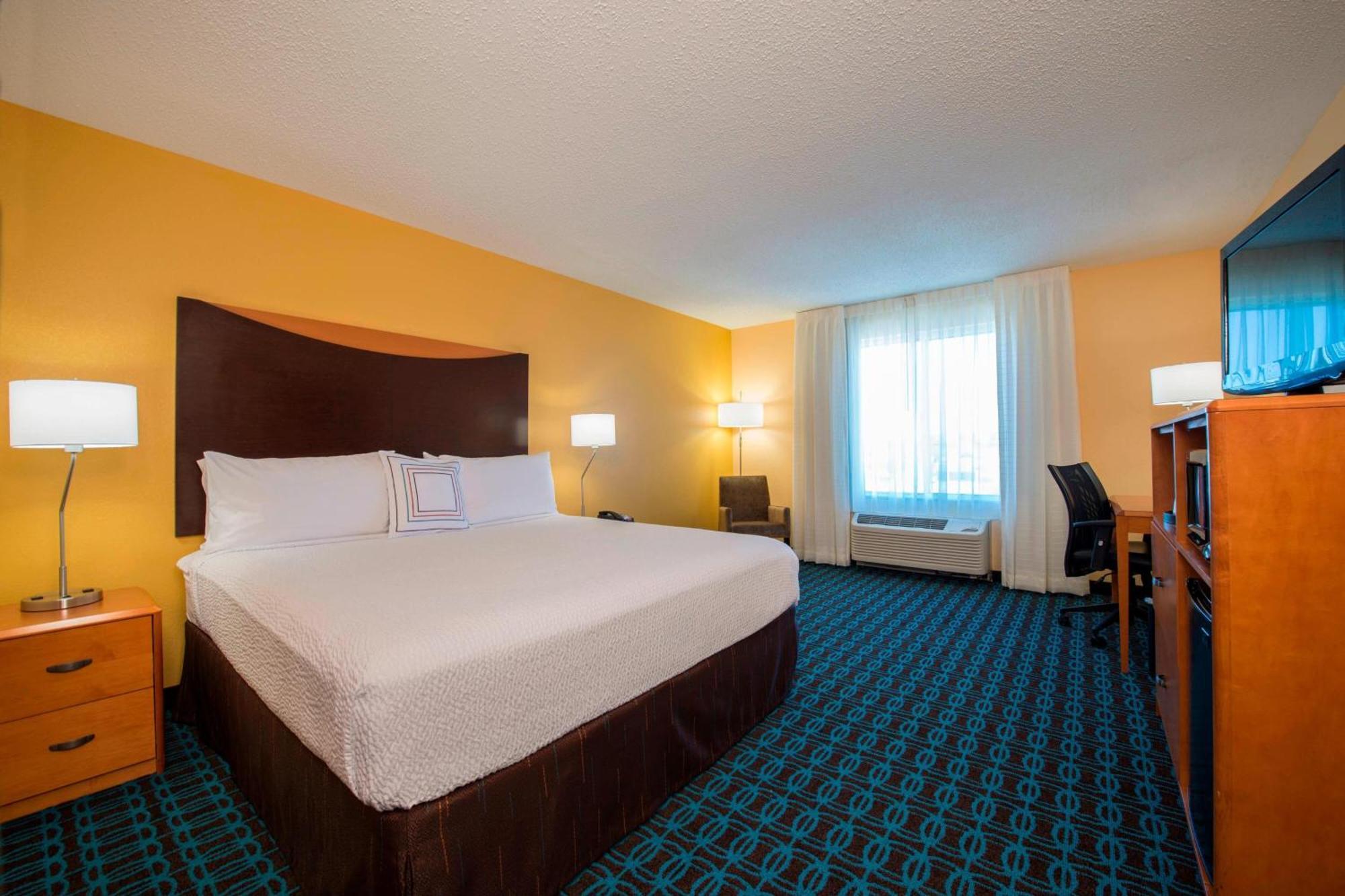 Fairfield Inn & Suites By Marriott Greenwood Exterior photo